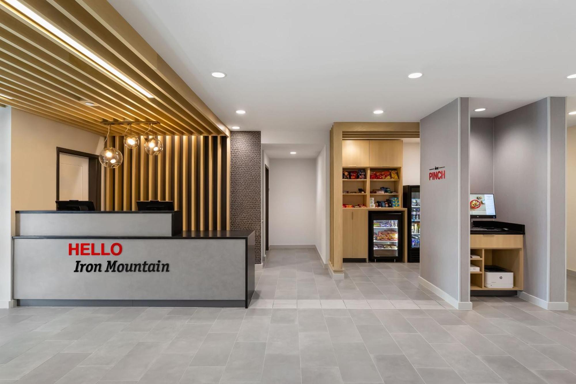 Towneplace Suites By Marriott Iron Mountain Eksteriør billede